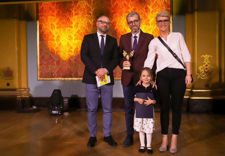 - 2023-04-21_bur_1.jpg