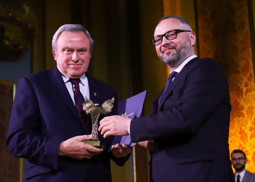 - 2023-04-21_bur_13.jpg - 2023-04-21_bur_13.jpg