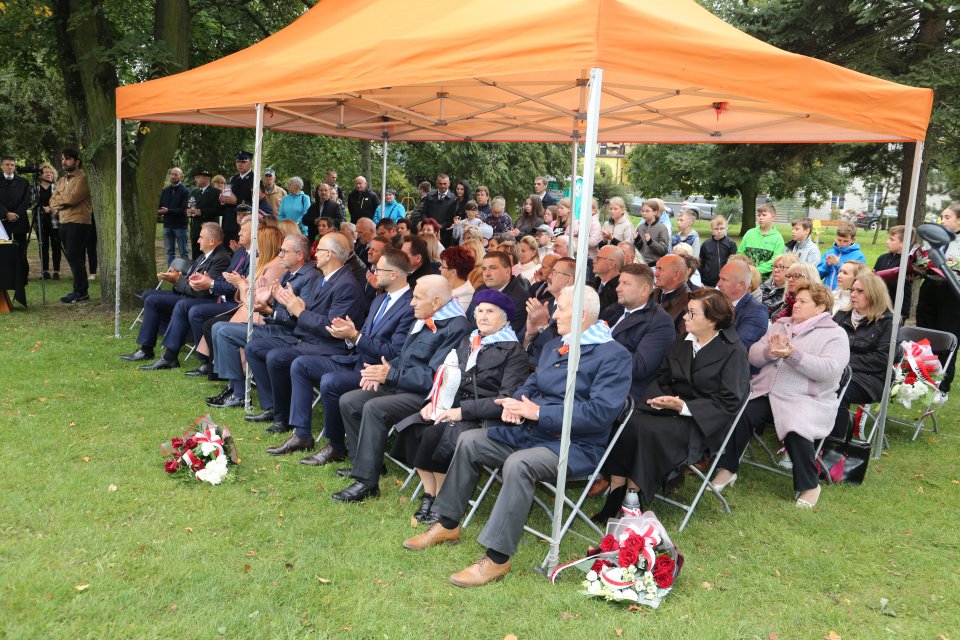 - 2023-10-06_ur_6.jpg - 2023-10-06_ur_6.jpg