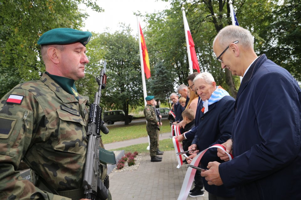 - 2023-10-06_ur_9.jpg - 2023-10-06_ur_9.jpg